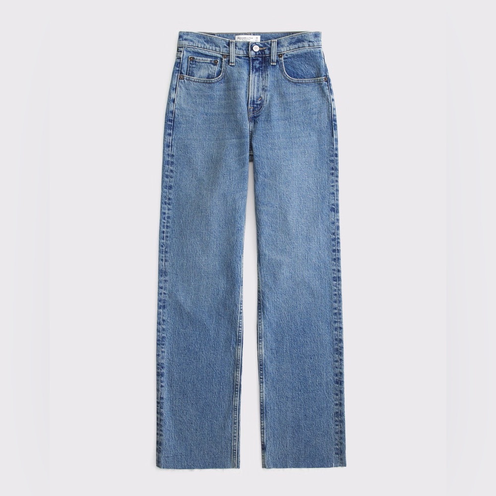 Abercrombie & Fitch 90’s Relaxed High Rise Jean - Curve Love